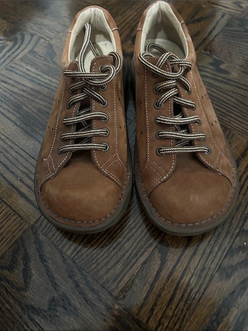Vintage Doc Martins Casual Lace-Up Shoes - Brown